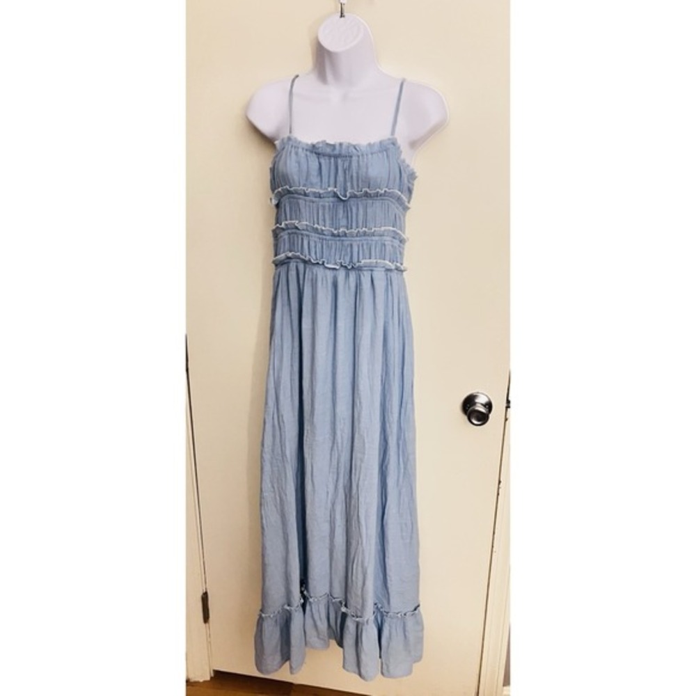 Thirty Thirty Ruffle Dress. - Picture 2 of 6